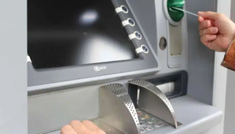 معاشات